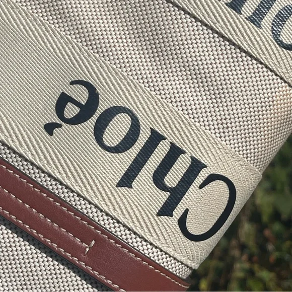 💕SOLD💕Chloe woody tote small brown and beige - Picture 4 of 11